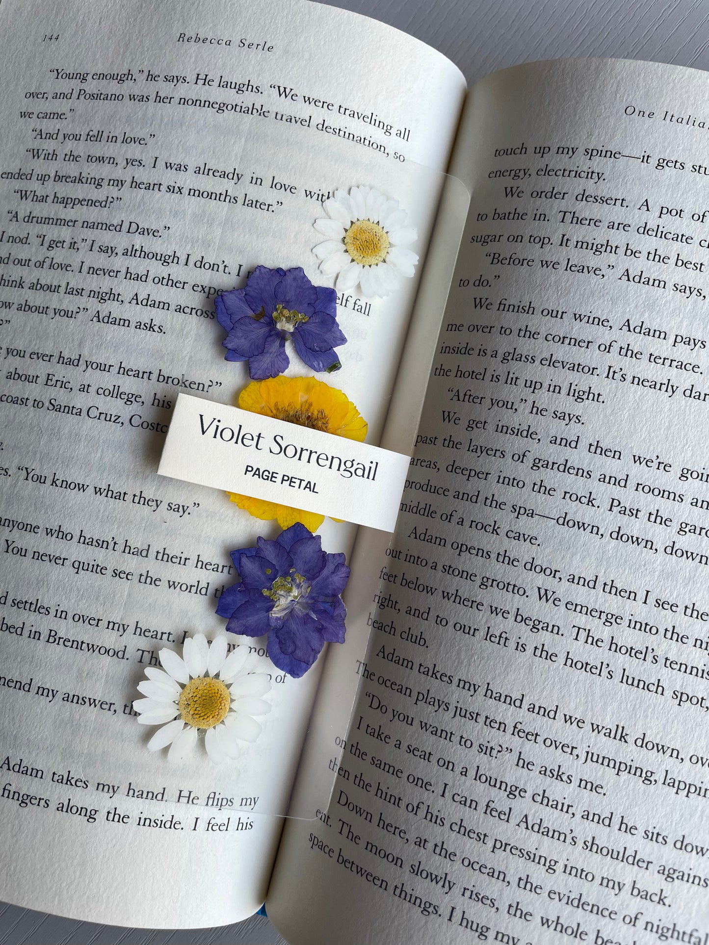 Violet Sorrengail Bookmark
