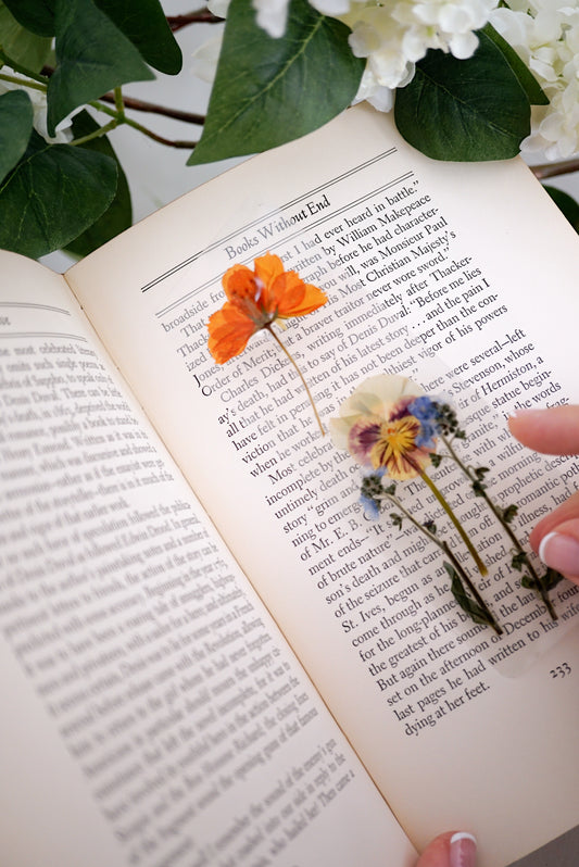 Bloom Pressed Flower Bookmark | Sentiment Collection